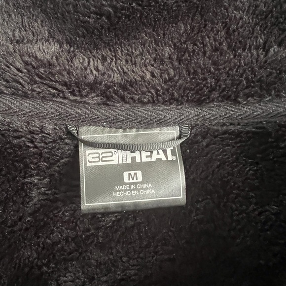 32 Degree Heat Women Jacket Full Zip Pockets Fuzzy Black Size M NEW. - Picture 4 of 6